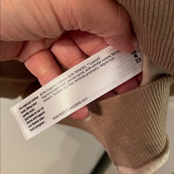 Eileen Fisher NWOT Large Cozy Velour Knit Hooded Jacket in Biscuit - Picture 9 of 10